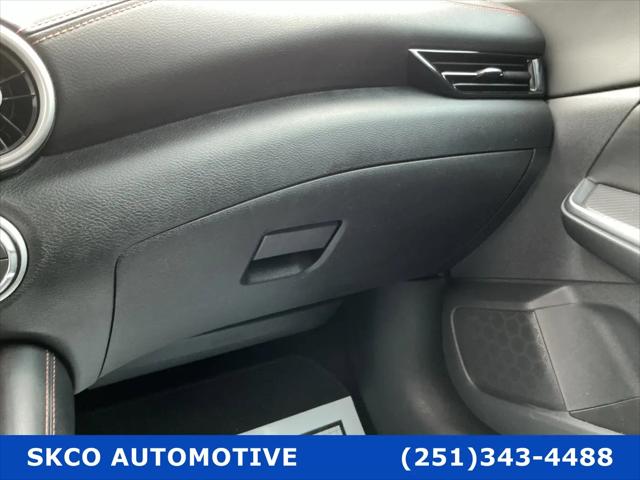 2022 Nissan Sentra SR Xtronic CVT