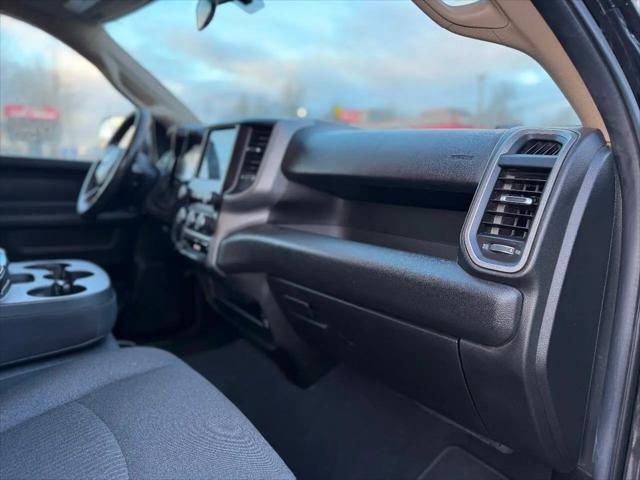 2020 Ram 3500 Tradesman Crew Cab 4x4 8' Box