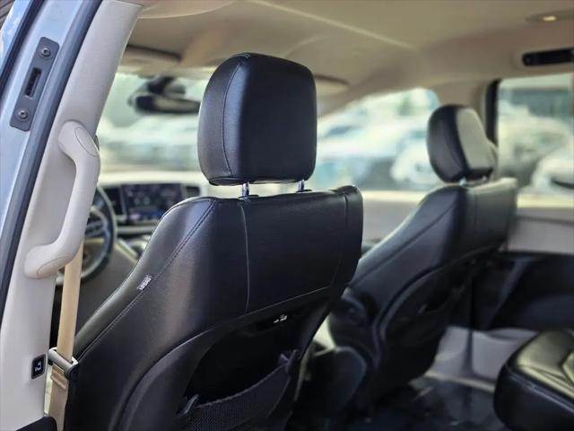 2021 Chrysler Pacifica Touring L