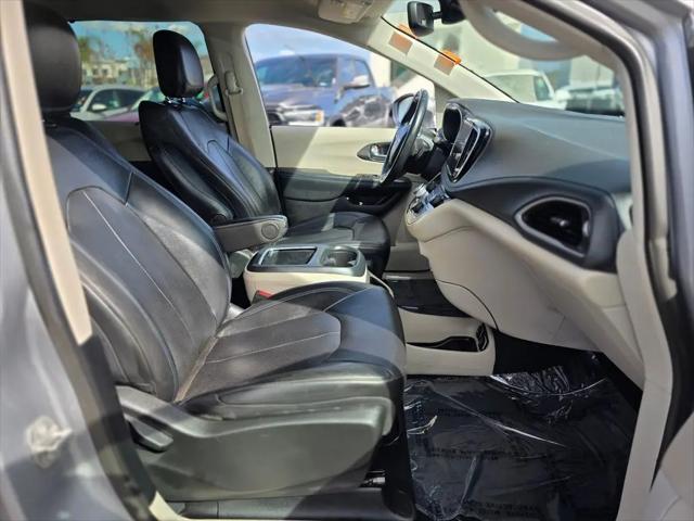 2021 Chrysler Pacifica Touring L