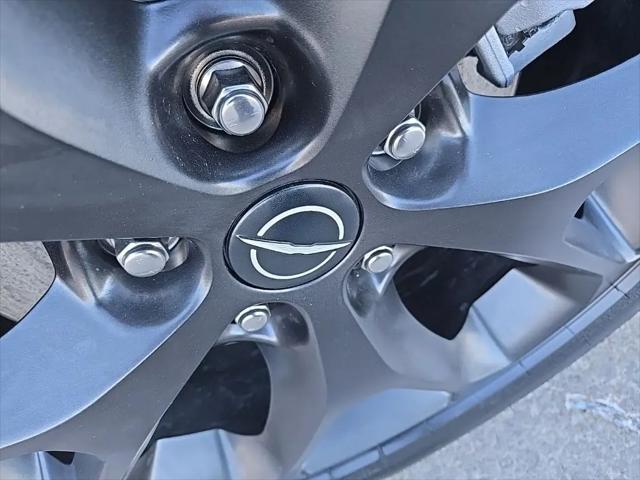 2026 Chrysler Pacifica Select AWD
