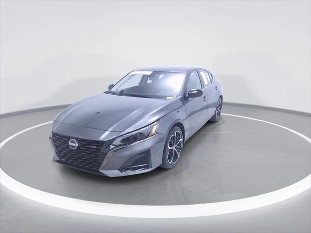 2025 Nissan Altima SR FWD
