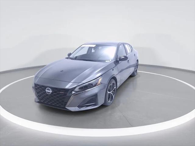 2025 Nissan Altima SR FWD