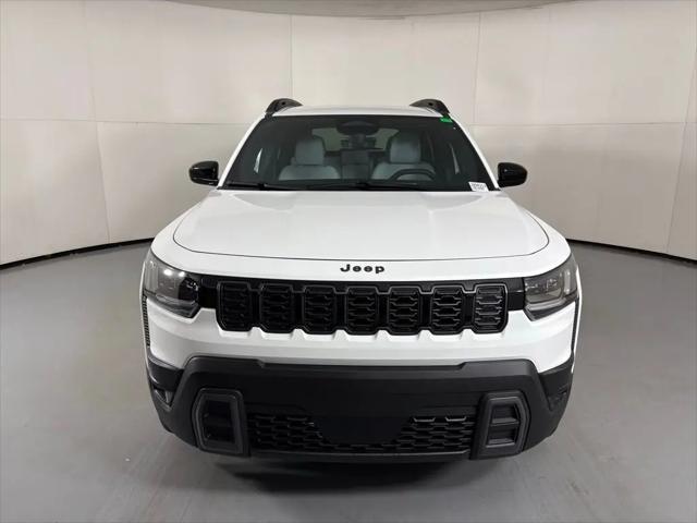 2026 Jeep Cherokee Laredo 4x4
