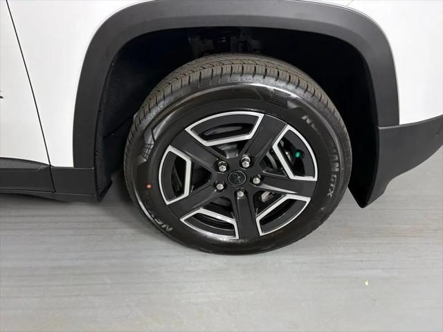 2026 Jeep Cherokee Laredo 4x4