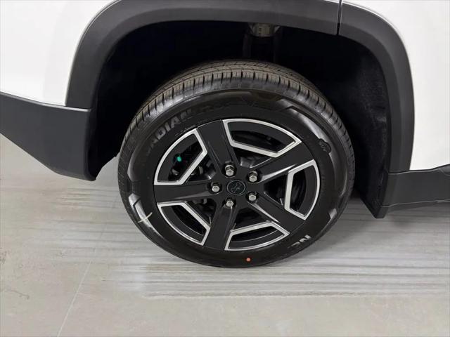 2026 Jeep Cherokee Laredo 4x4