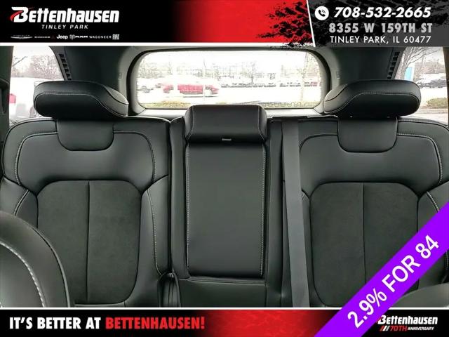 2026 Jeep Grand Cherokee Altitude 4x4