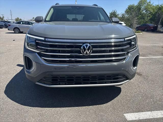 2026 Volkswagen Atlas SE with Technology