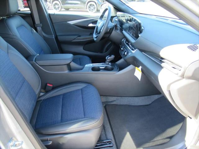 2026 Buick NV Preferred FWD
