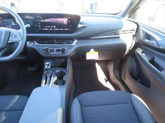2026 Buick NV Preferred FWD