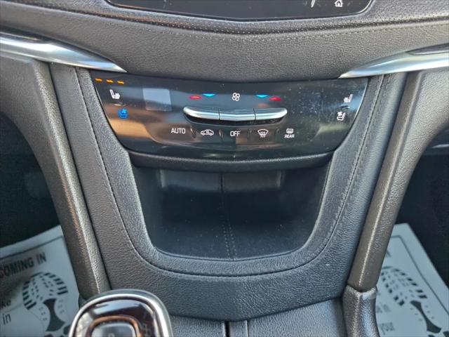 2023 Cadillac XT5 AWD Premium Luxury