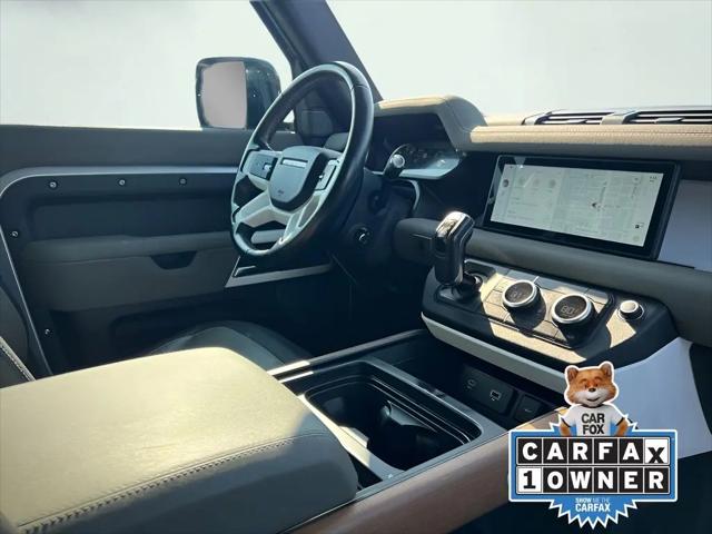 2022 Land Rover Defender 110 X-Dynamic SE