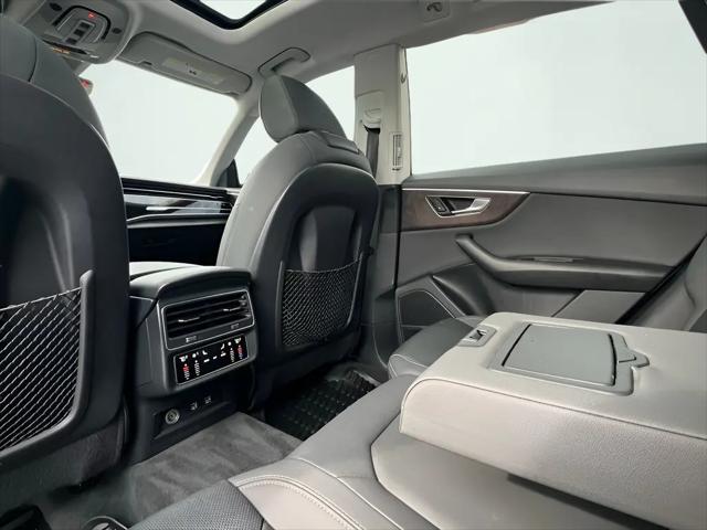 2020 Audi Q8 Premium Plus 55 TFSI quattro Tiptronic