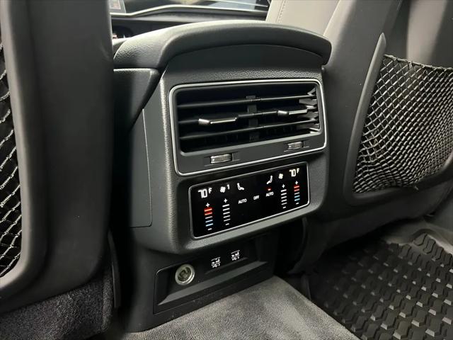 2020 Audi Q8 Premium Plus 55 TFSI quattro Tiptronic