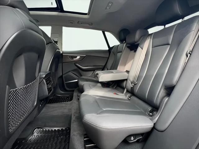 2020 Audi Q8 Premium Plus 55 TFSI quattro Tiptronic