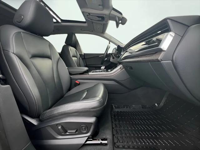 2020 Audi Q8 Premium Plus 55 TFSI quattro Tiptronic