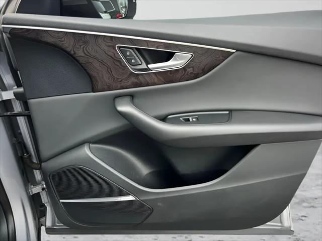 2020 Audi Q8 Premium Plus 55 TFSI quattro Tiptronic