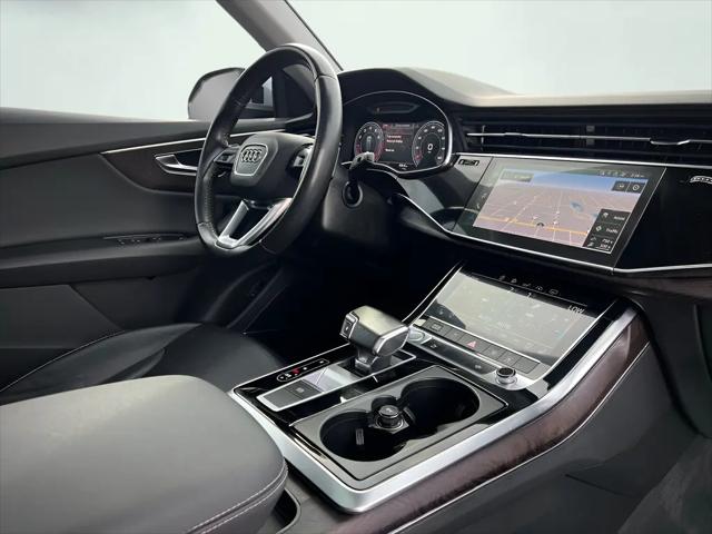 2020 Audi Q8 Premium Plus 55 TFSI quattro Tiptronic