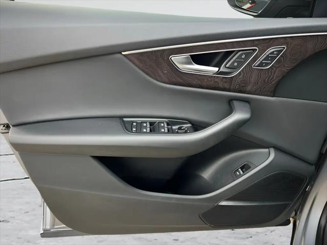 2020 Audi Q8 Premium Plus 55 TFSI quattro Tiptronic