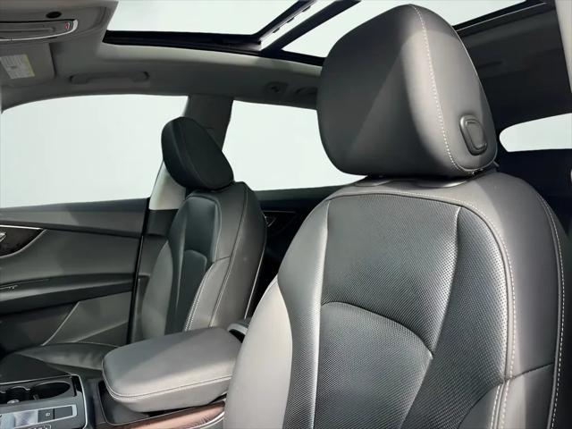 2020 Audi Q8 Premium Plus 55 TFSI quattro Tiptronic