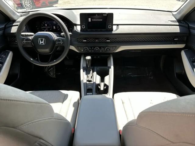 2025 Honda Accord Sedan SE