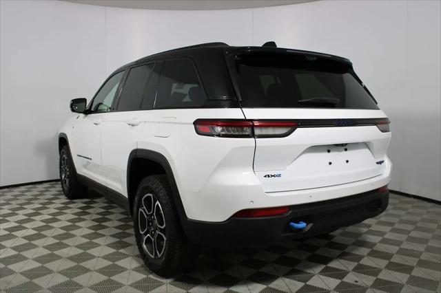 2023 Jeep Grand Cherokee Trailhawk