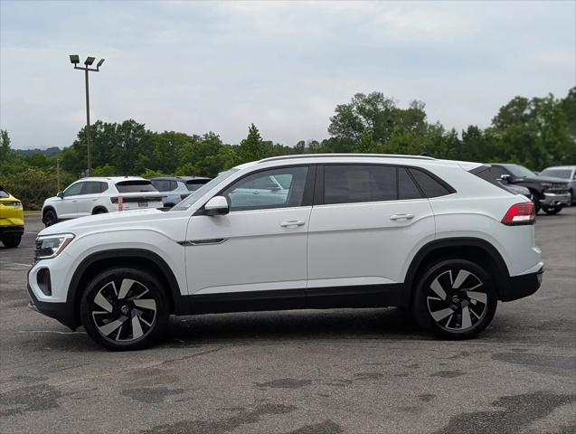 2025 Volkswagen Atlas Cross Sport 2.0T SE w/Technology
