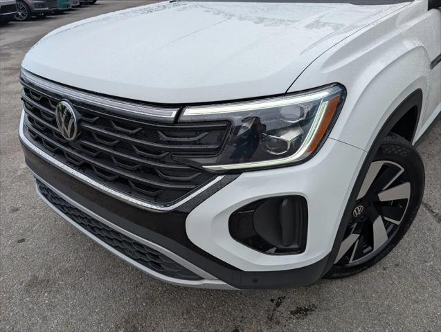2025 Volkswagen Atlas Cross Sport 2.0T SE w/Technology
