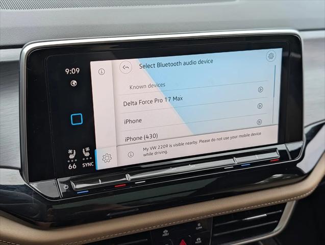 2025 Volkswagen Atlas Cross Sport 2.0T SE w/Technology