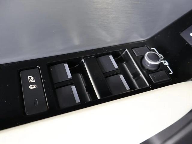 2023 Land Rover Range Rover Velar P340 R-Dynamic S MHEV