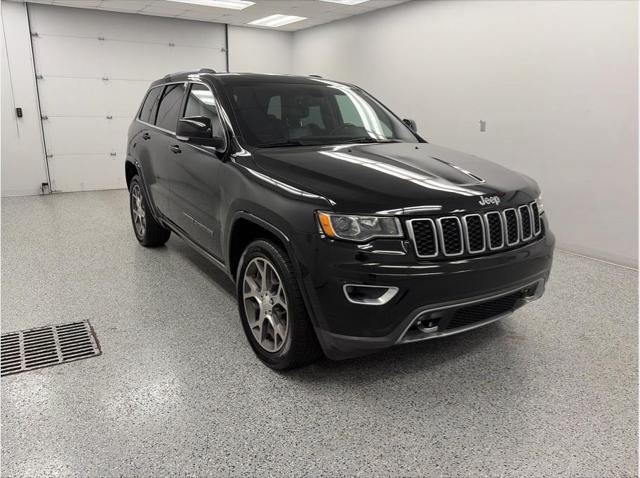 2018 Jeep Grand Cherokee Sterling Edition 4x4 for sale in Hickory, NC