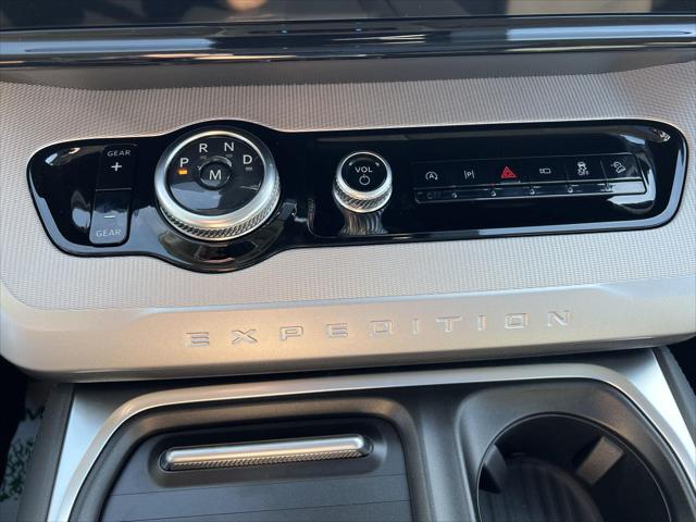 2026 Ford Expedition Max Active MAX