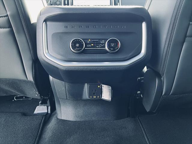 2026 Ford Expedition Max Active MAX