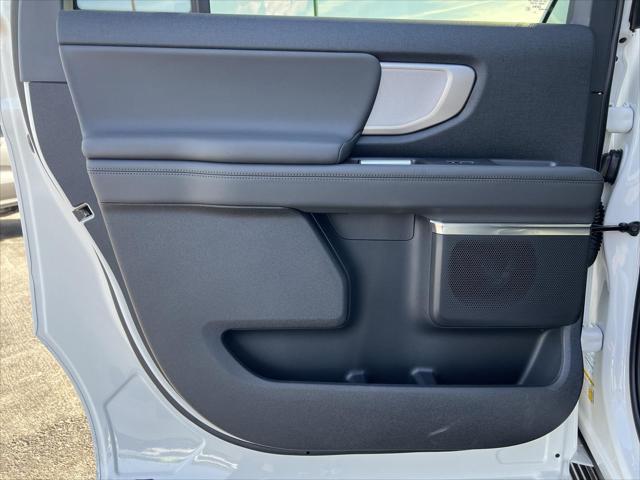 2026 Ford Expedition Max Active MAX