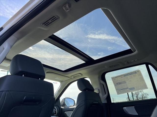 2026 Ford Expedition Max Active MAX