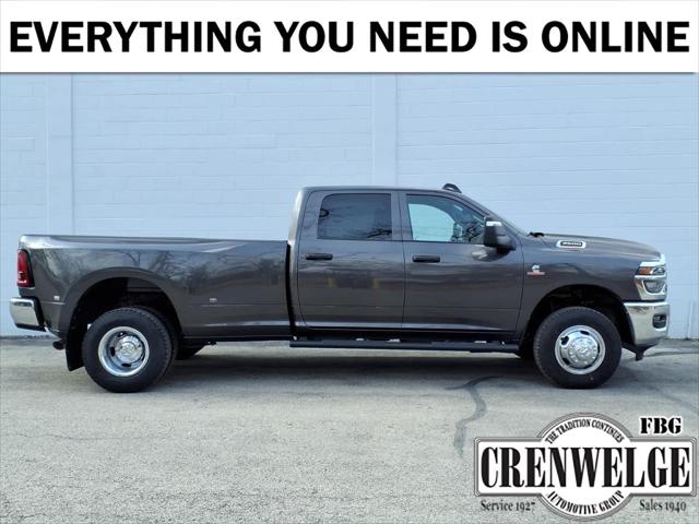 2026 RAM Ram 3500 RAM 3500 TRADESMAN CREW CAB 4X4 8 BOX