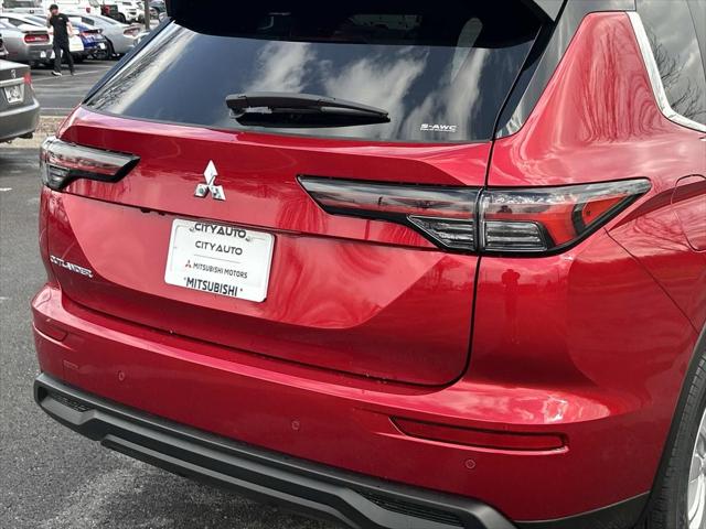 2026 Mitsubishi Outlander ES 1.5T S-AWC