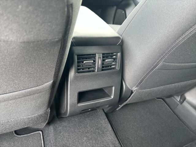 2026 Mitsubishi Outlander ES 1.5T S-AWC