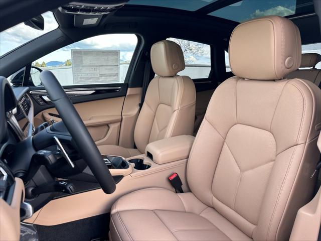 2026 Porsche Macan Unknown