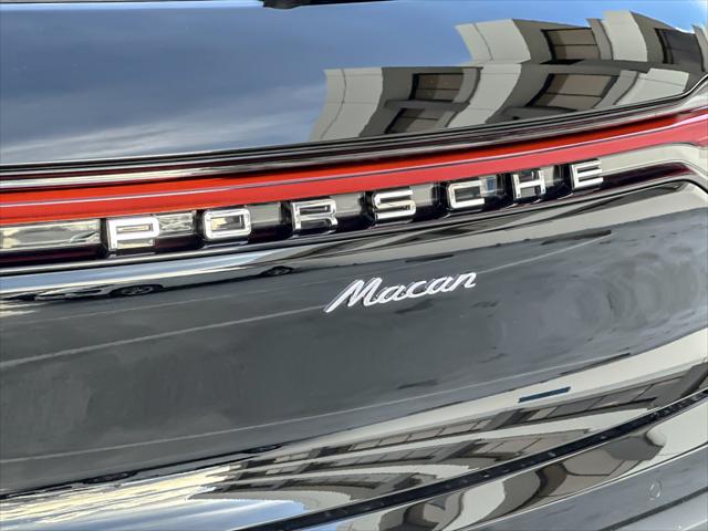 2026 Porsche Macan Unknown