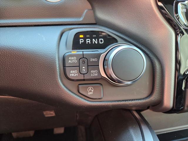2026 Ram 1500 Lone Star Crew Cab 4x4 57 Box