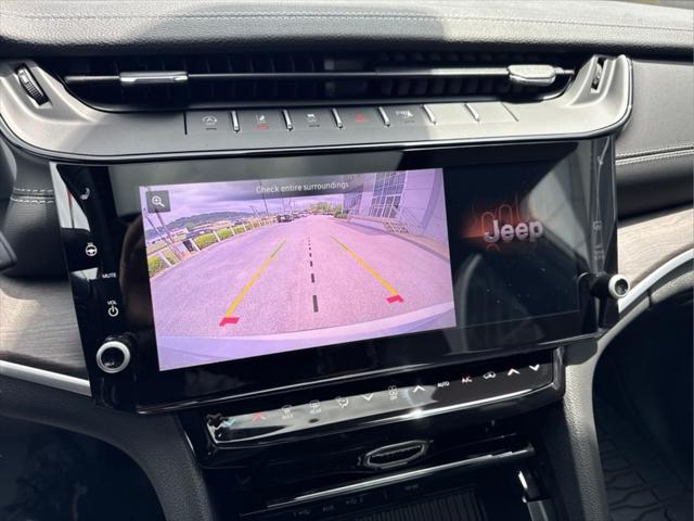 2026 Jeep Grand Cherokee L Altitude 4x4