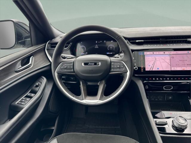 2026 Jeep Grand Cherokee L Altitude 4x4