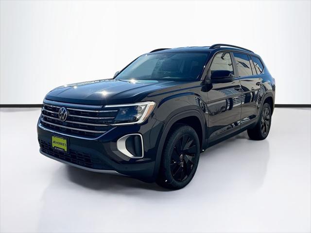 2026 Volkswagen Atlas SE with Technology for sale in La Crosse, WI