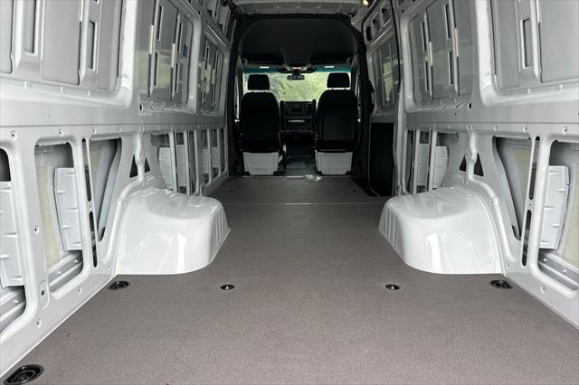 2026 Mercedes-Benz Sprinter 3500XD High Roof 4-Cyl Diesel HO