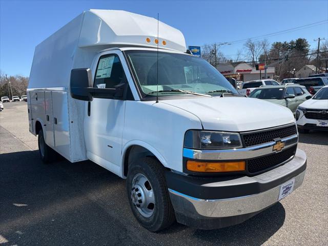 2026 Chevrolet Express Cutaway Work Van