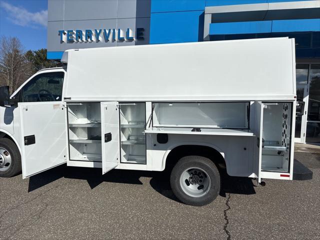 2026 Chevrolet Express Cutaway Work Van