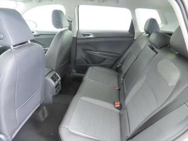 2026 Volkswagen Taos SE Black