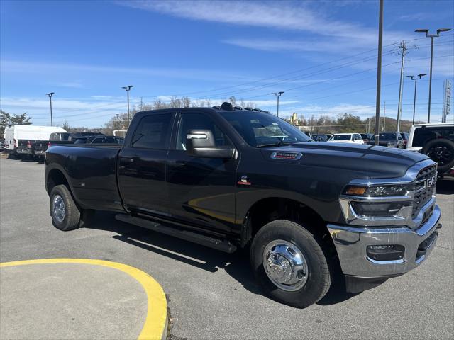 2026 Ram 3500 Tradesman Crew Cab 4x4 8 Box