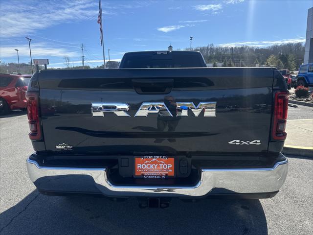 2026 Ram 3500 Tradesman Crew Cab 4x4 8 Box